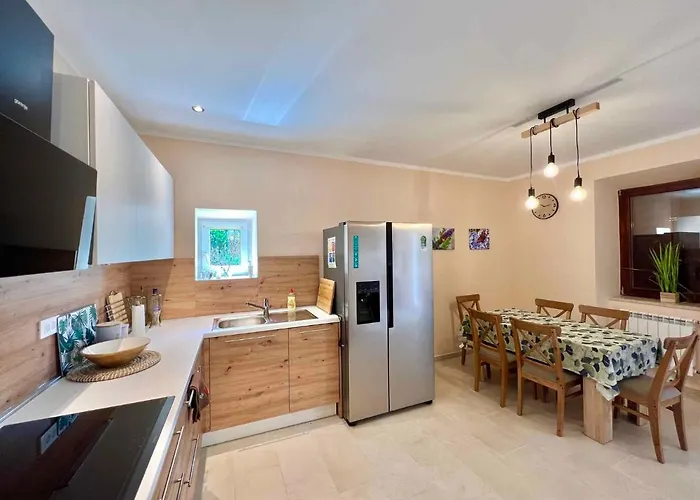 In 45038 * دْغاماي